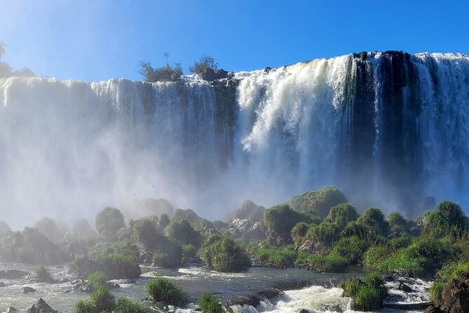 Waterfalls at Iguassu Tour with a private guide - The 2.5-kilometer Lower Trail