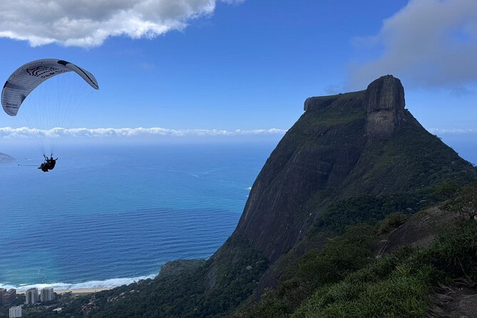 Wildlife viewing and excursion at Pedra Bonita. - Vista Chinesa delivers Rio’s classic postcard view